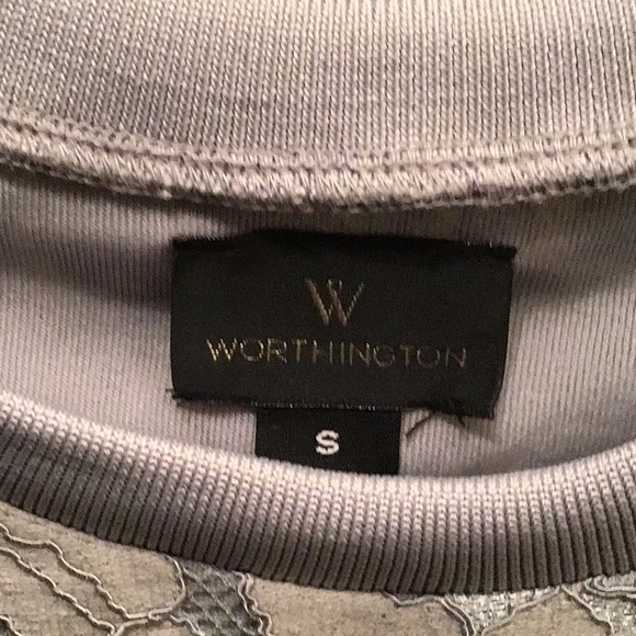 Worthington light grey lace sweater size small, like new condition. - Picture 2 of 7